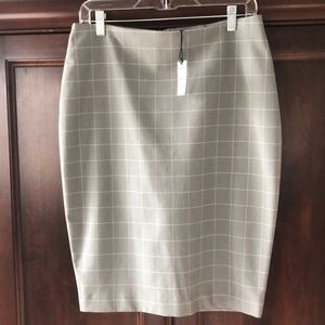 NWT Express Pencil Skirt - Gray and pale pink